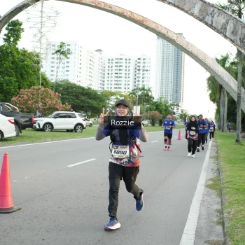 Runner Photo 3706231