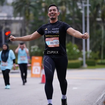 Runner Photo 3706245