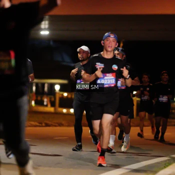 Runner Photo 3706266
