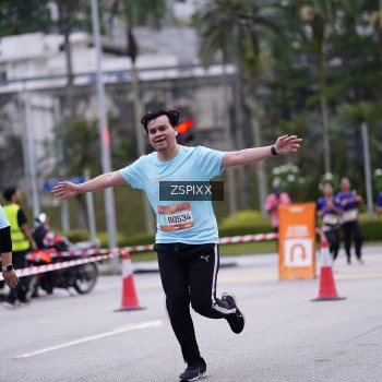 Runner Photo 3706289