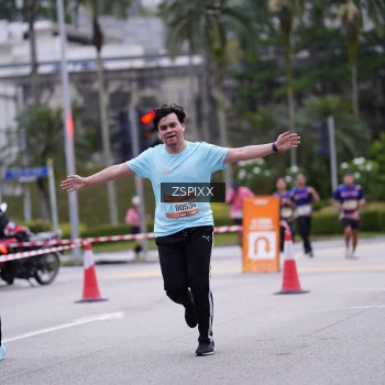 Runner Photo 3706291