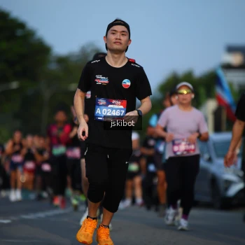 Runner Photo 3706292