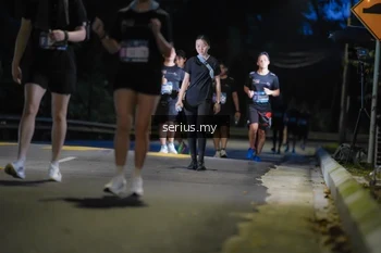 Runner Photo 3706298