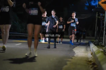 Runner Photo 3706328
