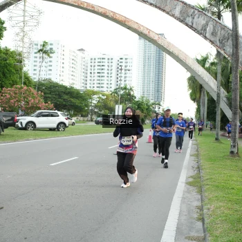Runner Photo 3706338