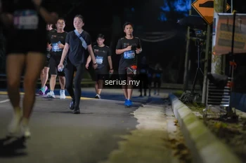 Runner Photo 3706346