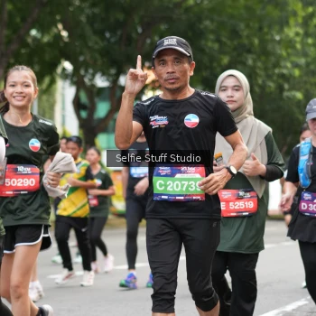 Runner Photo 3706350