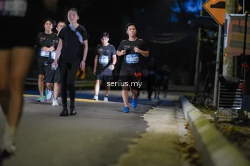 Runner Photo 3706362