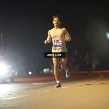 Runner Photo 3706391