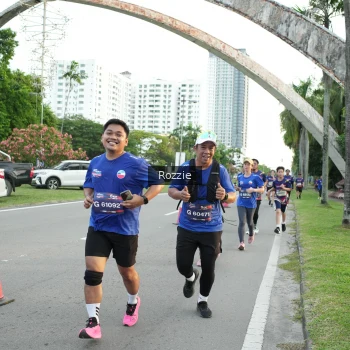 Runner Photo 3706402