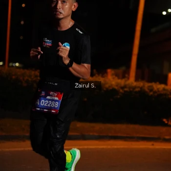 Runner Photo 3706410