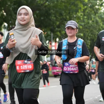 Runner Photo 3706420