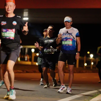 Runner Photo 3706428