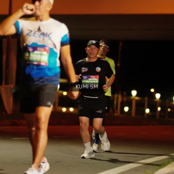 Runner Photo 3706455