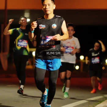 Runner Photo 3706481