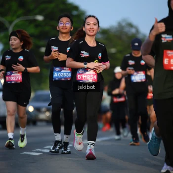 Runner Photo 3706534