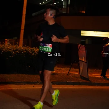 Runner Photo 3706552
