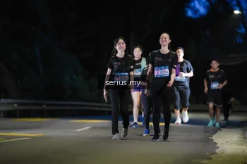 Runner Photo 3706559