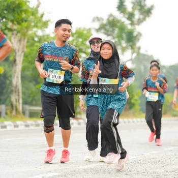 Runner Photo 3706582