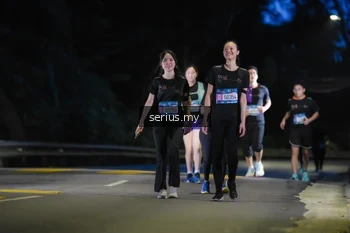 Runner Photo 3706607