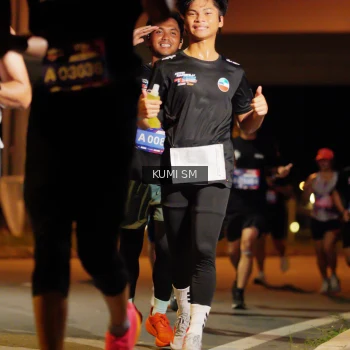 Runner Photo 3706612