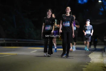 Runner Photo 3706613