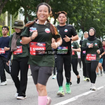 Runner Photo 3706621