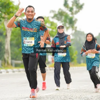 Runner Photo 3706627