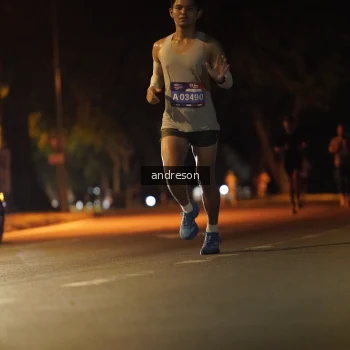 Runner Photo 3706631