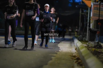 Runner Photo 3706686