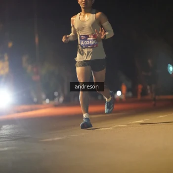 Runner Photo 3706687