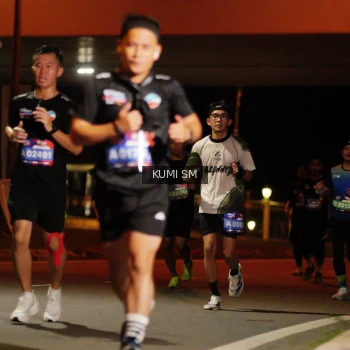 Runner Photo 3706704
