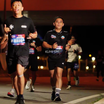 Runner Photo 3706714