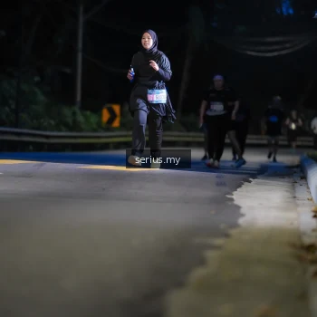 Runner Photo 3706716