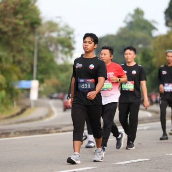 Runner Photo 3706741