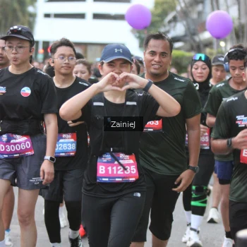 Runner Photo 3706745