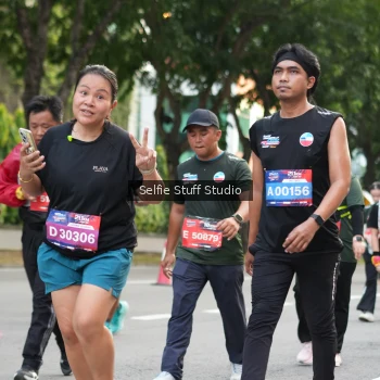 Runner Photo 3706759