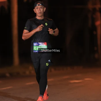 Runner Photo 3706771