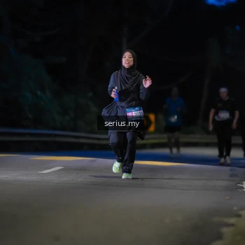 Runner Photo 3706776