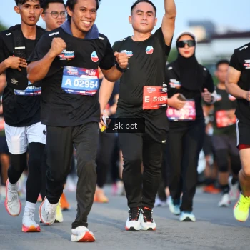 Runner Photo 3706802