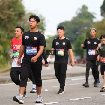 Runner Photo 3706809