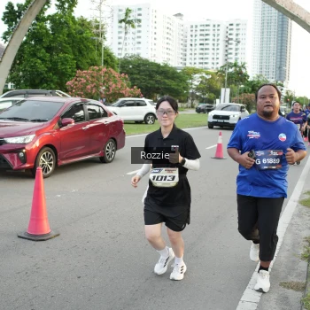 Runner Photo 3706810