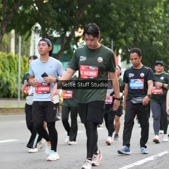 Runner Photo 3706821