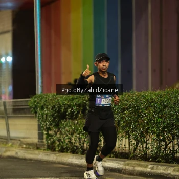 Runner Photo 3706822