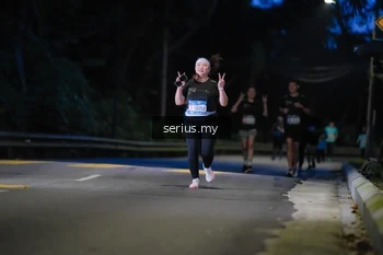 Runner Photo 3706834