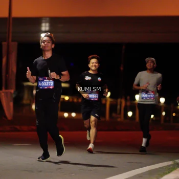 Runner Photo 3706857