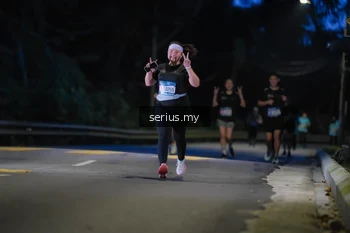 Runner Photo 3706859