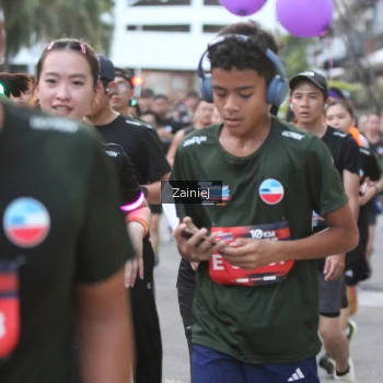Runner Photo 3706871