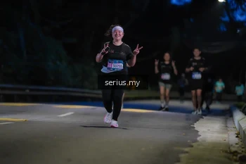 Runner Photo 3706874