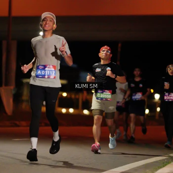 Runner Photo 3706905